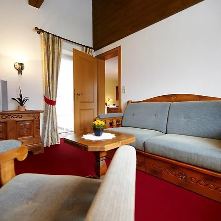 Отель Allgaeuer Hof 3*