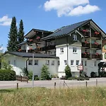 Allgaeuer Hof אוברשטאופן